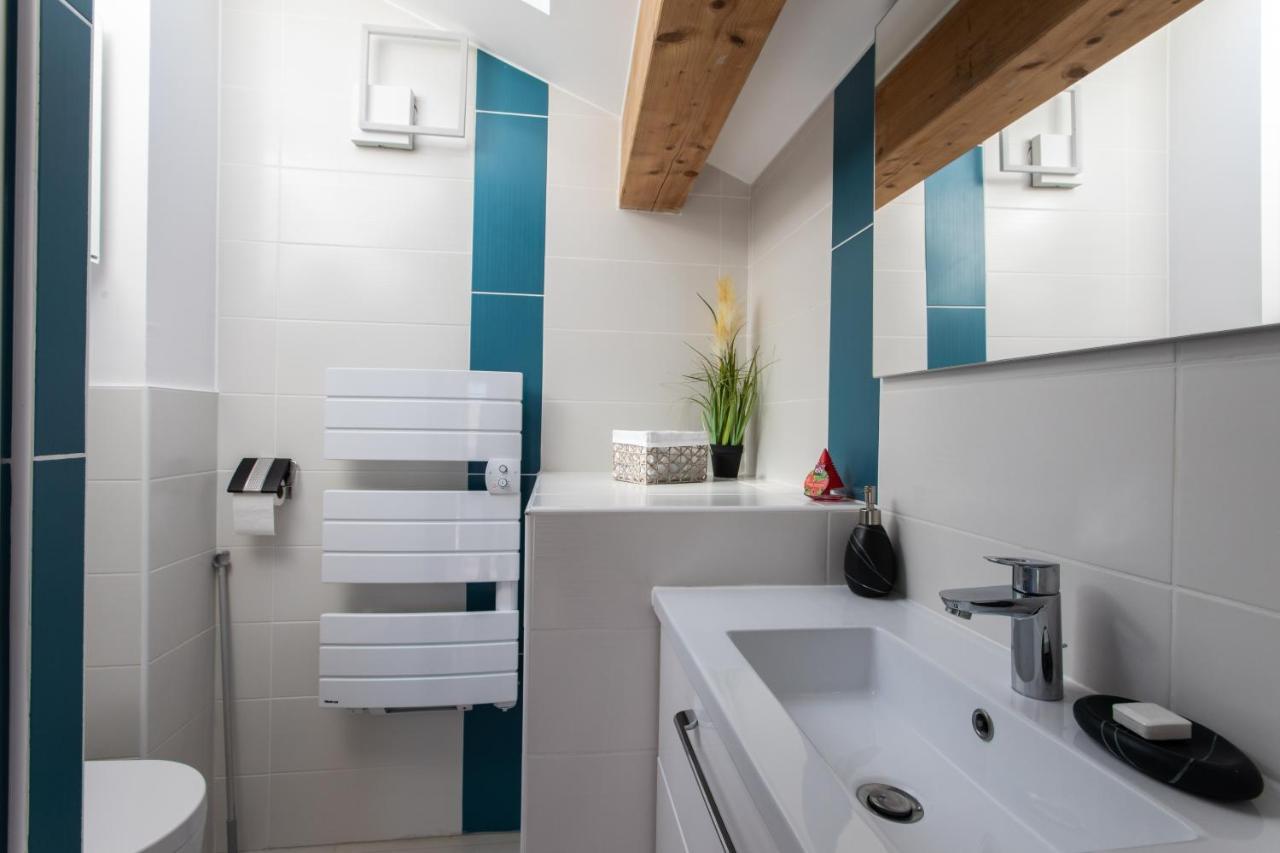 Le Coq Charmant Petit Studio En Centre Ville D'Embrun Extérieur photo