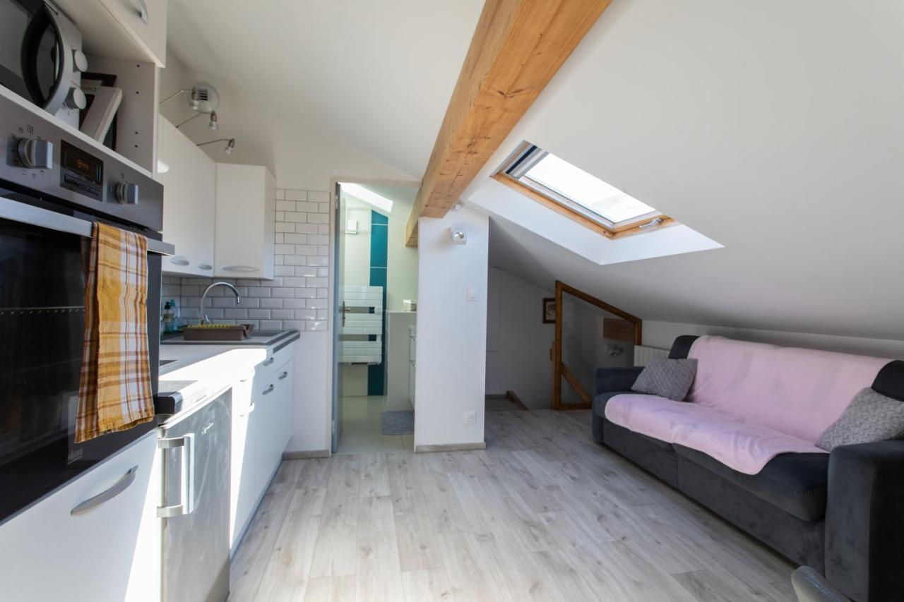 Le Coq Charmant Petit Studio En Centre Ville D'Embrun Extérieur photo